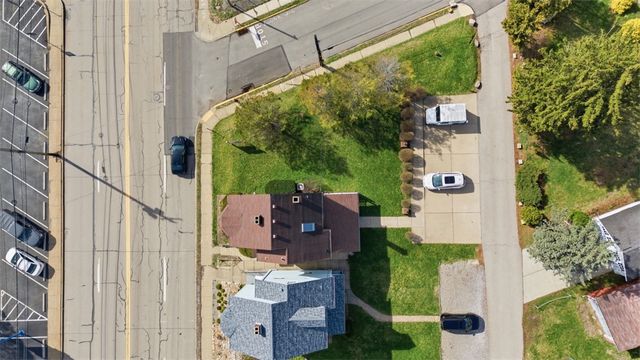 8306 Ohio River Blvd, Emsworth, PA 15202