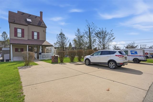 8306 Ohio River Blvd, Emsworth, PA 15202