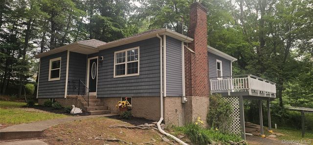 1 Corkscrew Rd, Eldred, NY 12732