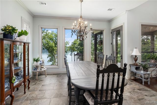 10698 SPILT OAK, Northport, AL 35475