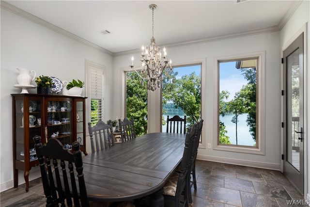 10698 SPILT OAK, Northport, AL 35475