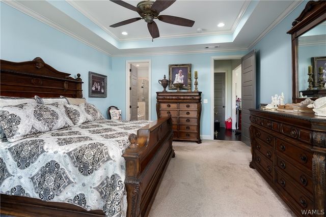 10698 SPILT OAK, Northport, AL 35475