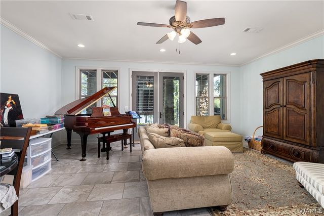 10698 SPILT OAK, Northport, AL 35475