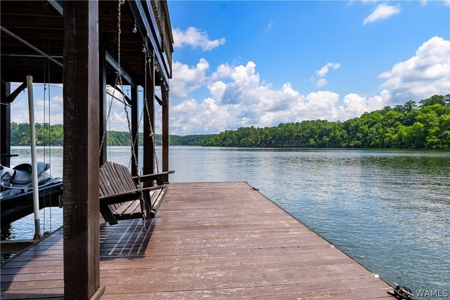 10698 SPILT OAK, Northport, AL 35475