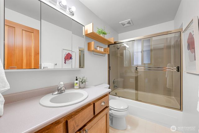 21 Austin Creek Lane, Bellingham, WA 98229