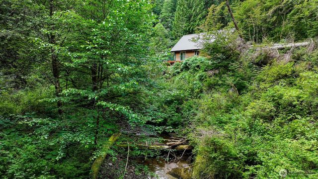21 Austin Creek Lane, Bellingham, WA 98229