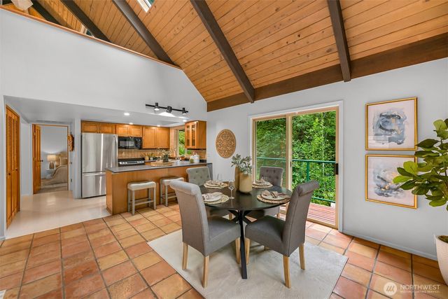 21 Austin Creek Lane, Bellingham, WA 98229