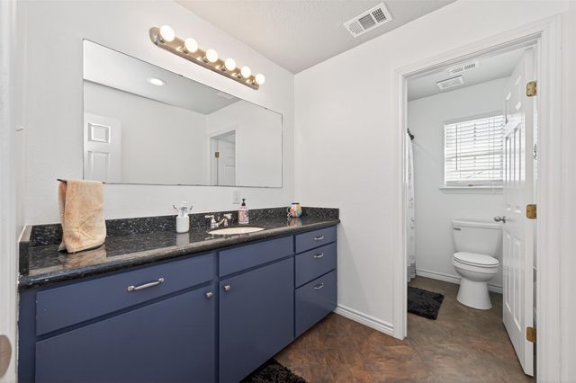 1127 County Road 299, Sargent, TX 77414