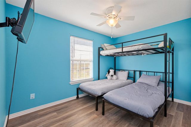 1127 County Road 299, Sargent, TX 77414