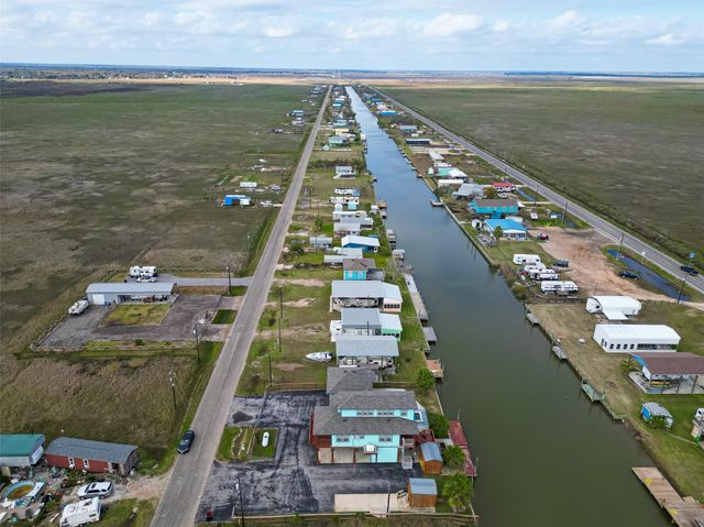 1127 County Road 299, Sargent, TX 77414