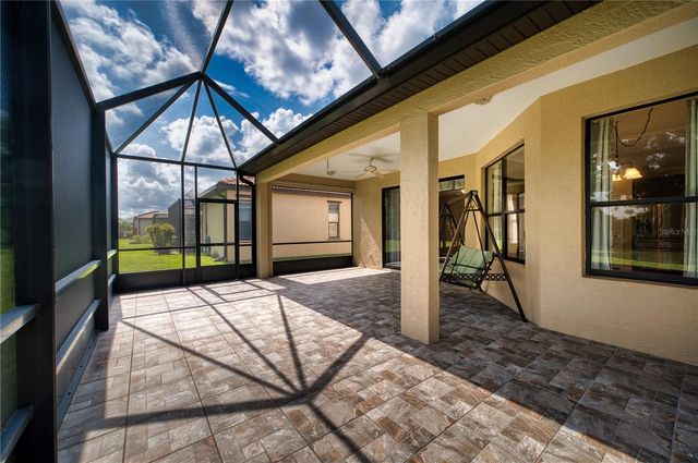 4252 MACKAY FALLS TERRACE, Sarasota, FL 34243
