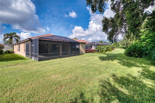 4252 MACKAY FALLS TERRACE, Sarasota, FL 34243