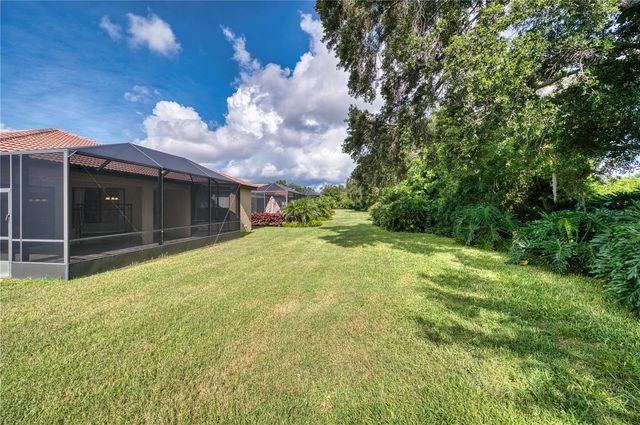 4252 MACKAY FALLS TERRACE, Sarasota, FL 34243