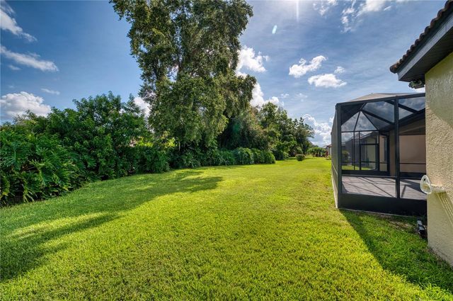 4252 MACKAY FALLS TERRACE, Sarasota, FL 34243