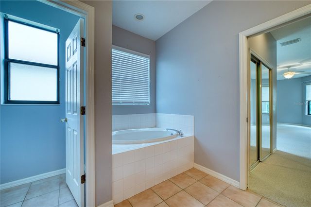 4252 MACKAY FALLS TERRACE, Sarasota, FL 34243