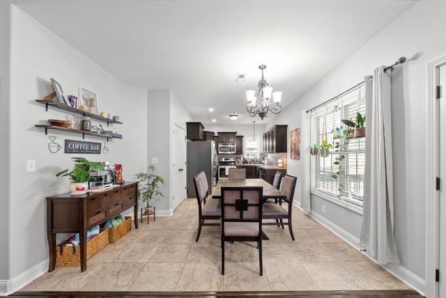 1284 Viewmont Dr, Clarksville, TN 37040