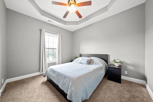 1284 Viewmont Dr, Clarksville, TN 37040
