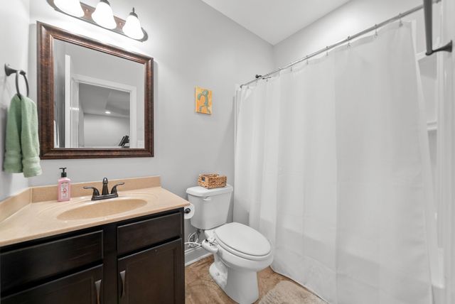 1284 Viewmont Dr, Clarksville, TN 37040