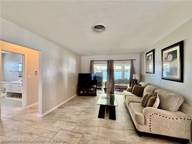 1751 Sparta Circle, Sebring, FL 33870