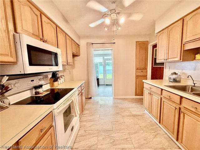 1751 Sparta Circle, Sebring, FL 33870