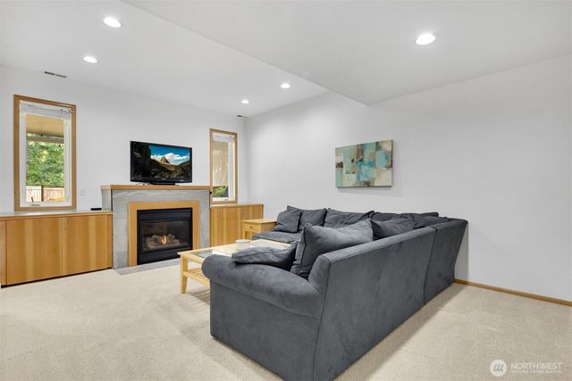 42229 SE 166th Place, North Bend, WA 98045
