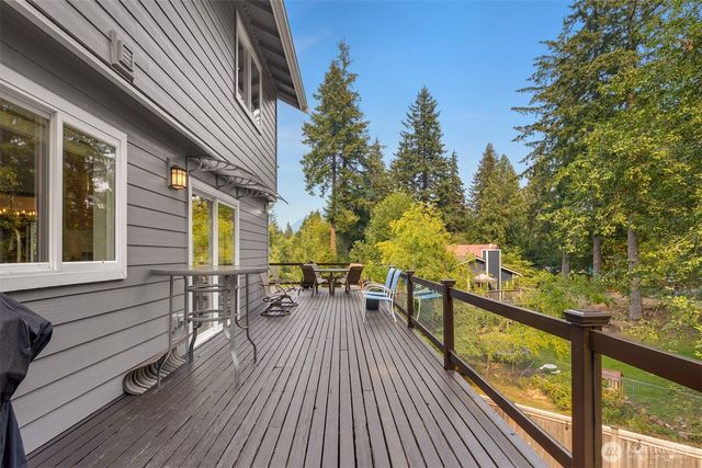 42229 SE 166th Place, North Bend, WA 98045