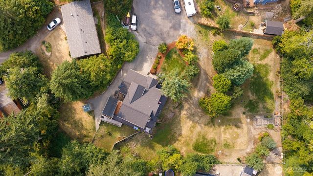 42229 SE 166th Place, North Bend, WA 98045