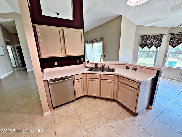 1379 California Drive, Melbourne, FL 32940