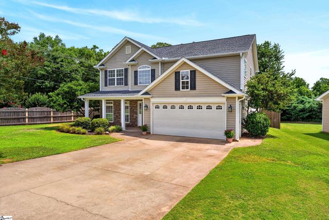 128 Saxon Falls Court, Mauldin, SC 29662