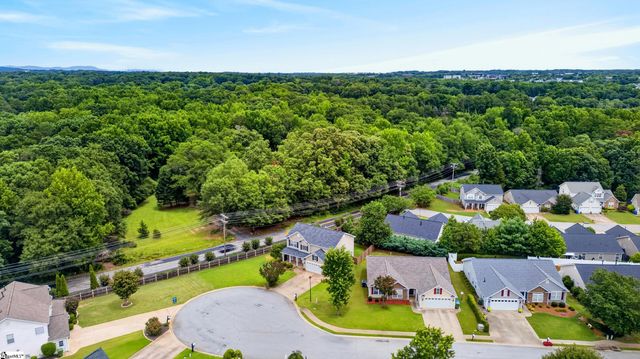 128 Saxon Falls Court, Mauldin, SC 29662