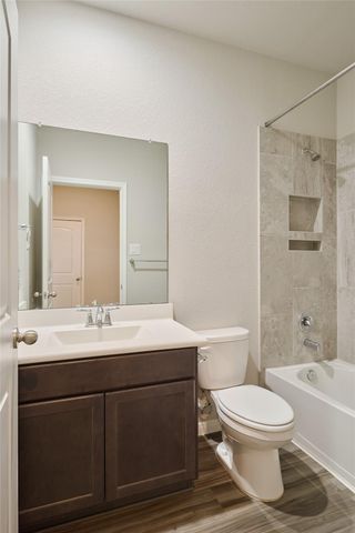 1238 Sandstone Hills Drive, Montgomery, TX 77316