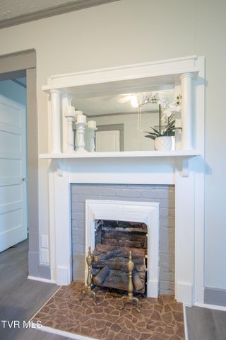 1826 Pittstown Road, Bristol, VA 24201