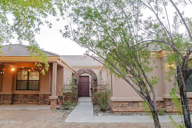 11810 S 43RD Avenue, Laveen, AZ 85339