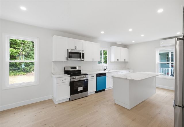 44 Park Place, Burrillville, RI 02859