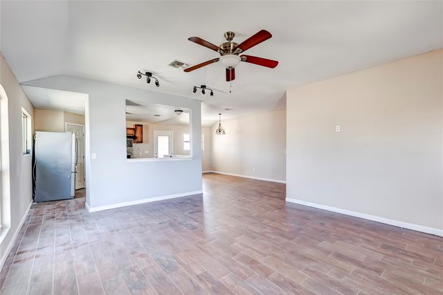 1029 County Road 274 DR, Bertram, TX 78605