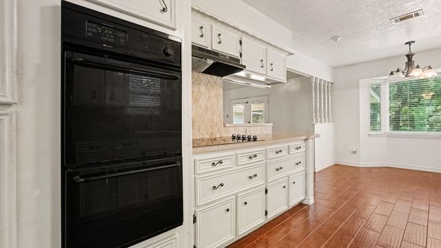 3306 Tompkins Drive, Baytown, TX 77521