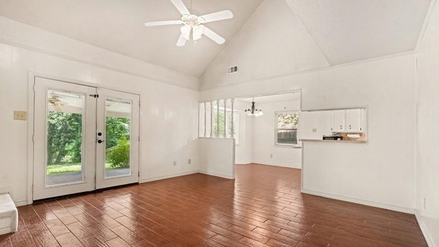 3306 Tompkins Drive, Baytown, TX 77521