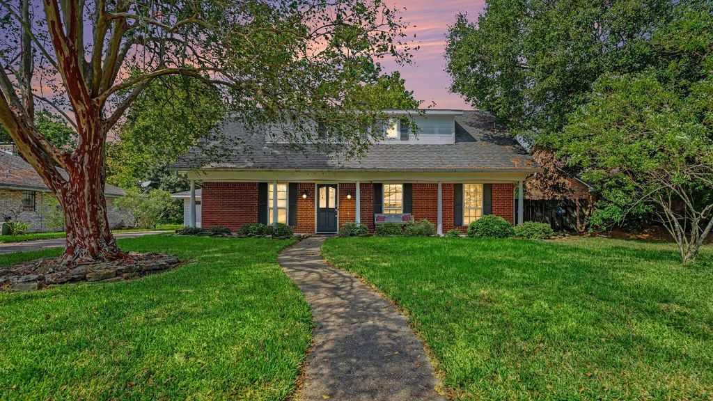 3306 Tompkins Drive, Baytown, TX 77521