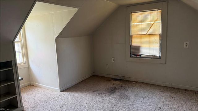 204 Fairview CIR, Portsmouth, VA 23702