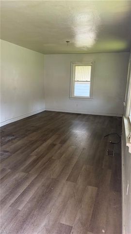204 Fairview CIR, Portsmouth, VA 23702