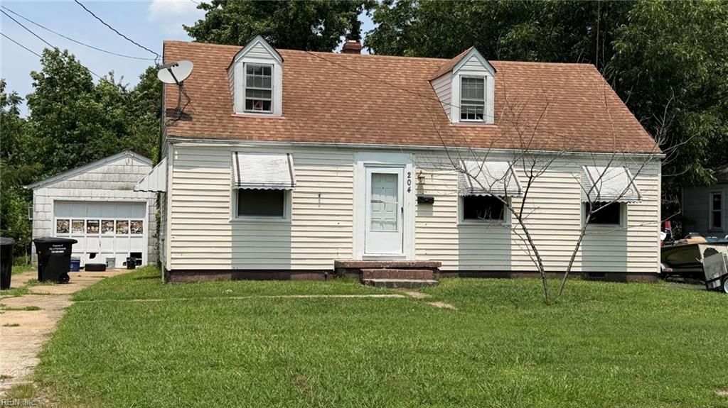 204 Fairview CIR, Portsmouth, VA 23702
