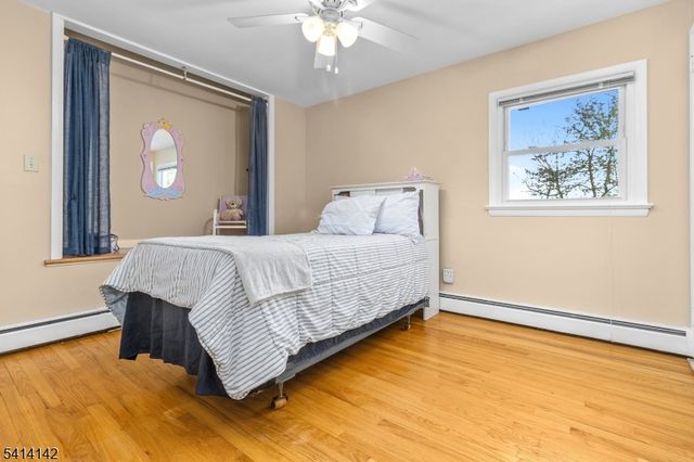 29 Leffler Hill Rd, Raritan Twp., NJ 08822
