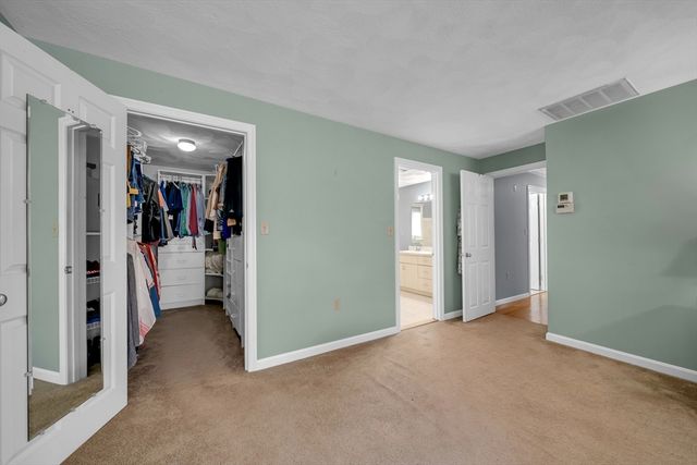 315 Candlestick Rd, North Andover, MA 01845