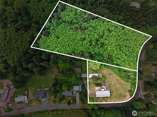 943 Fall Creek Road, Longview, WA 98632