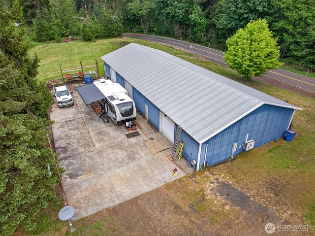 943 Fall Creek Road, Longview, WA 98632
