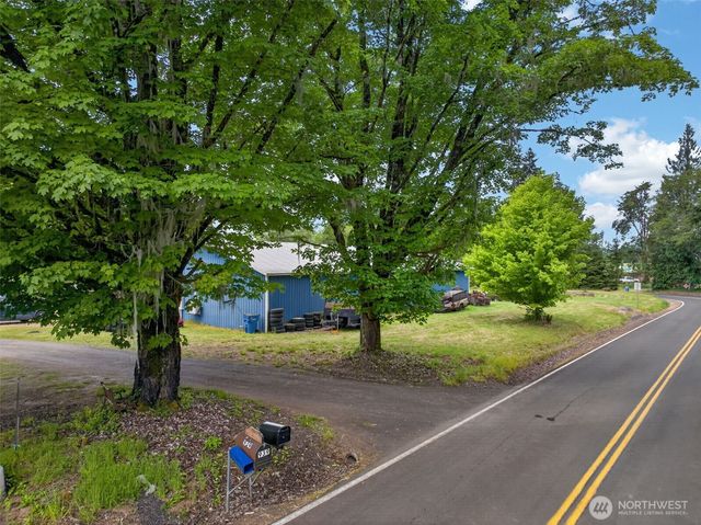 943 Fall Creek Road, Longview, WA 98632