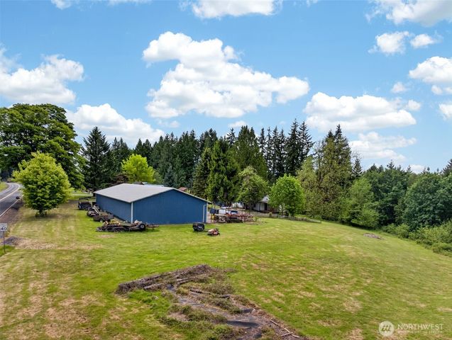 943 Fall Creek Road, Longview, WA 98632