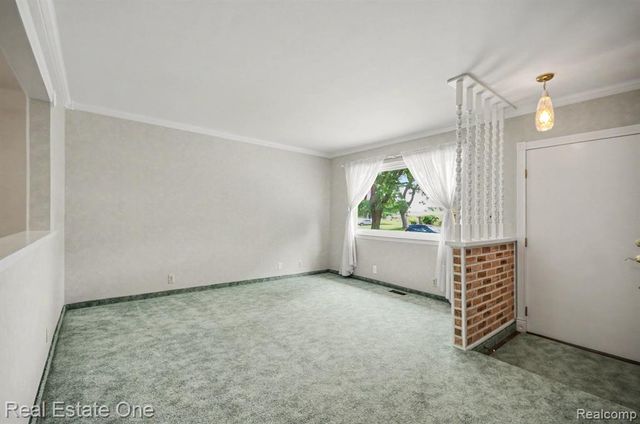 15064 Masonic Boulevard, Warren, MI 48088