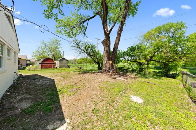 5952 Golden Gate Drive, Dallas, TX 75241