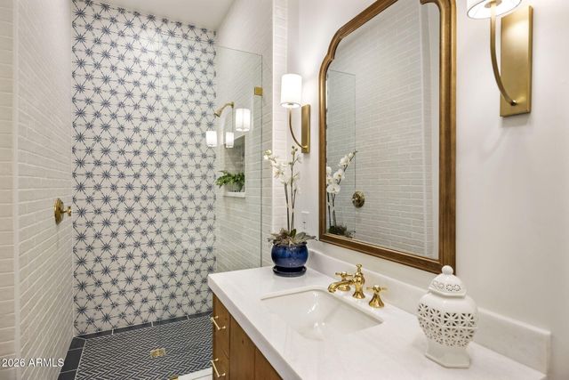6553 E OBERLIN Way, Scottsdale, AZ 85266